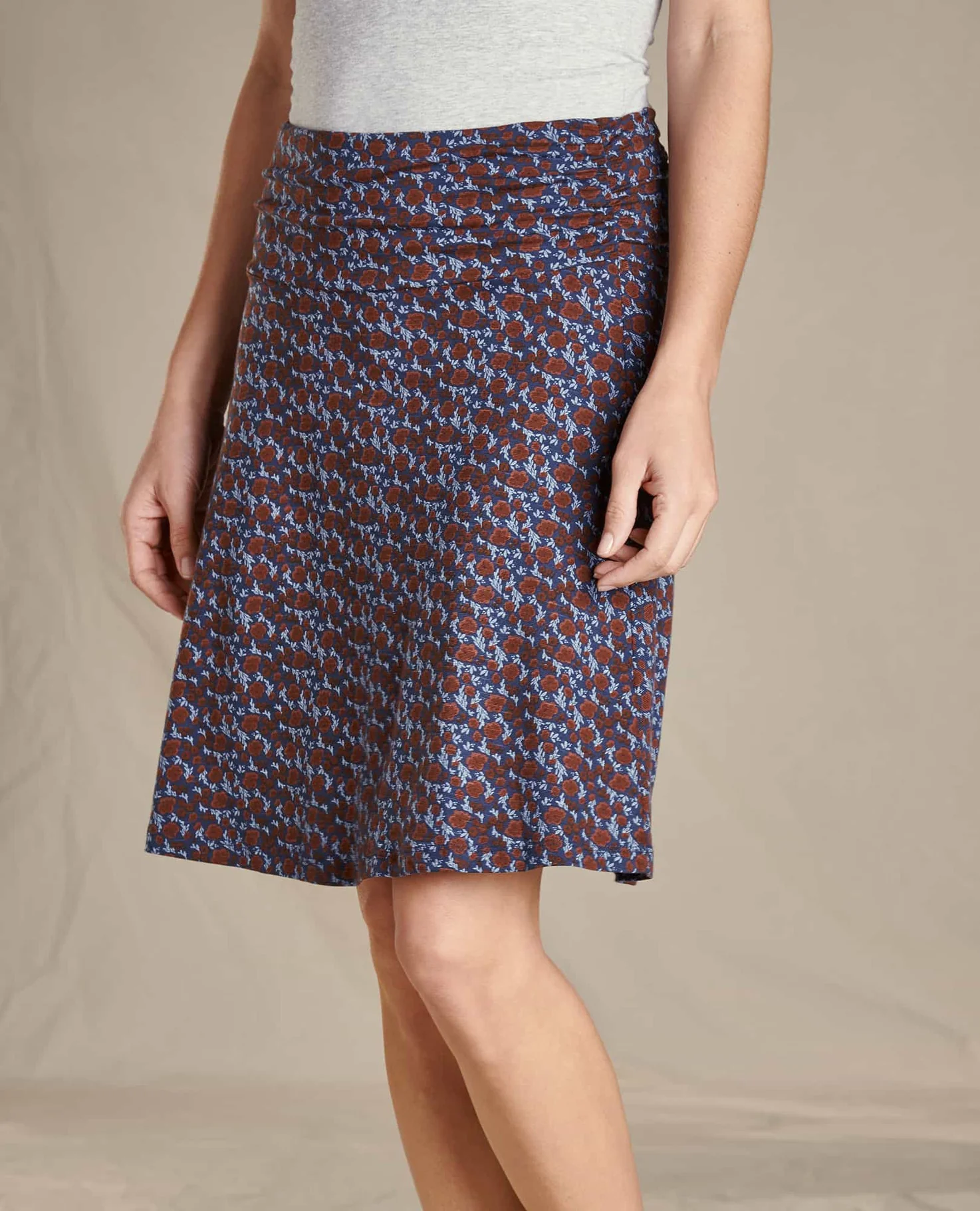 Toad and Co - Chaka Skirt - Blue Shadow Daisy Print - Image 3
