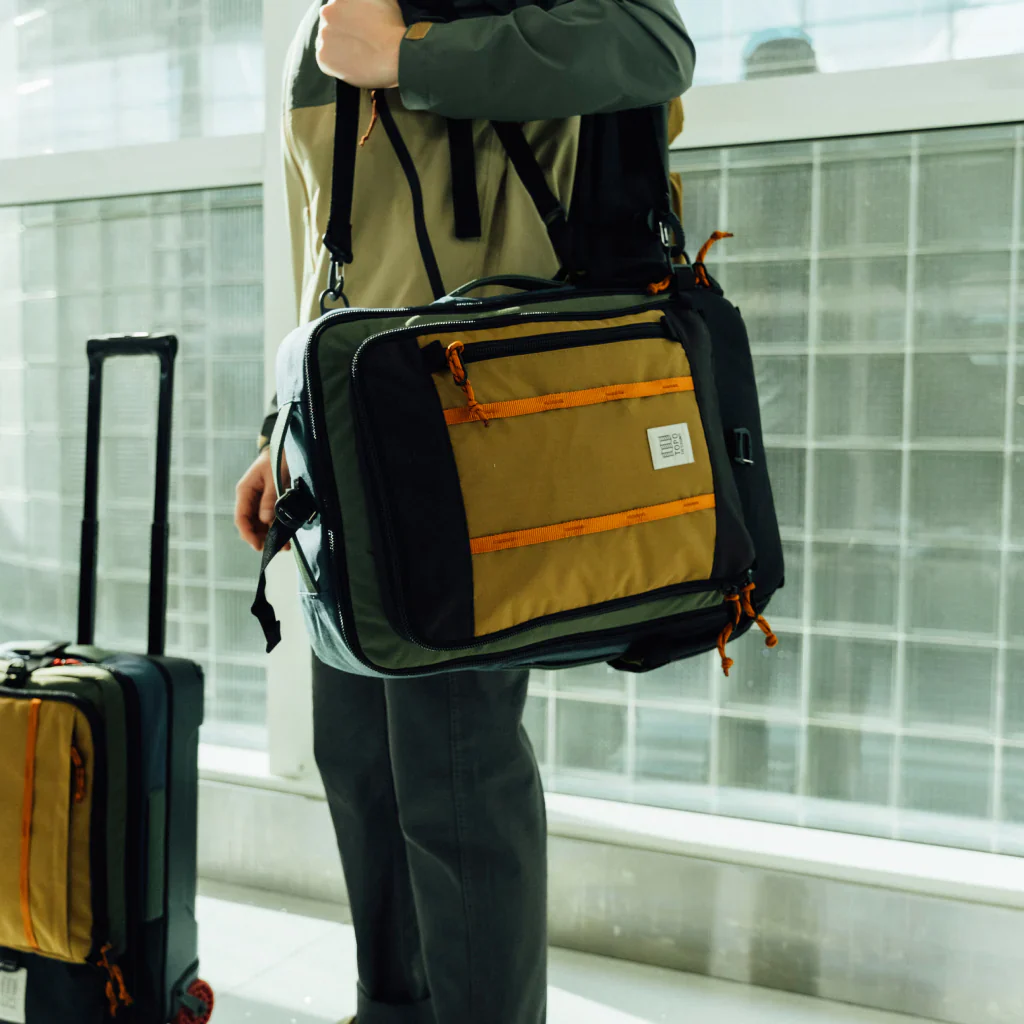 Topo Designs - Global Travel Bag 30L - Navy/Sahara - Image 19