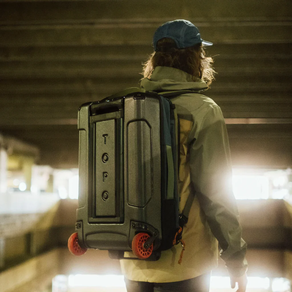 Topo Designs - Global Travel Bag Roller - Black/Black - Image 12