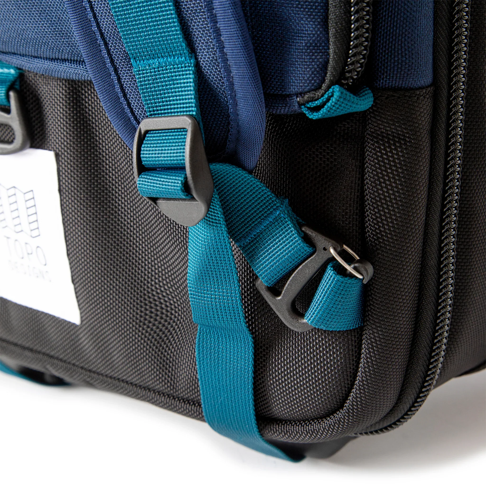 Topo Designs - Global Travel Bag Roller - Black/Black - Image 28